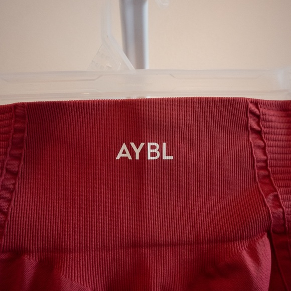 AYBL Balance V2 Seamless Leggings - Picture 4 of 5